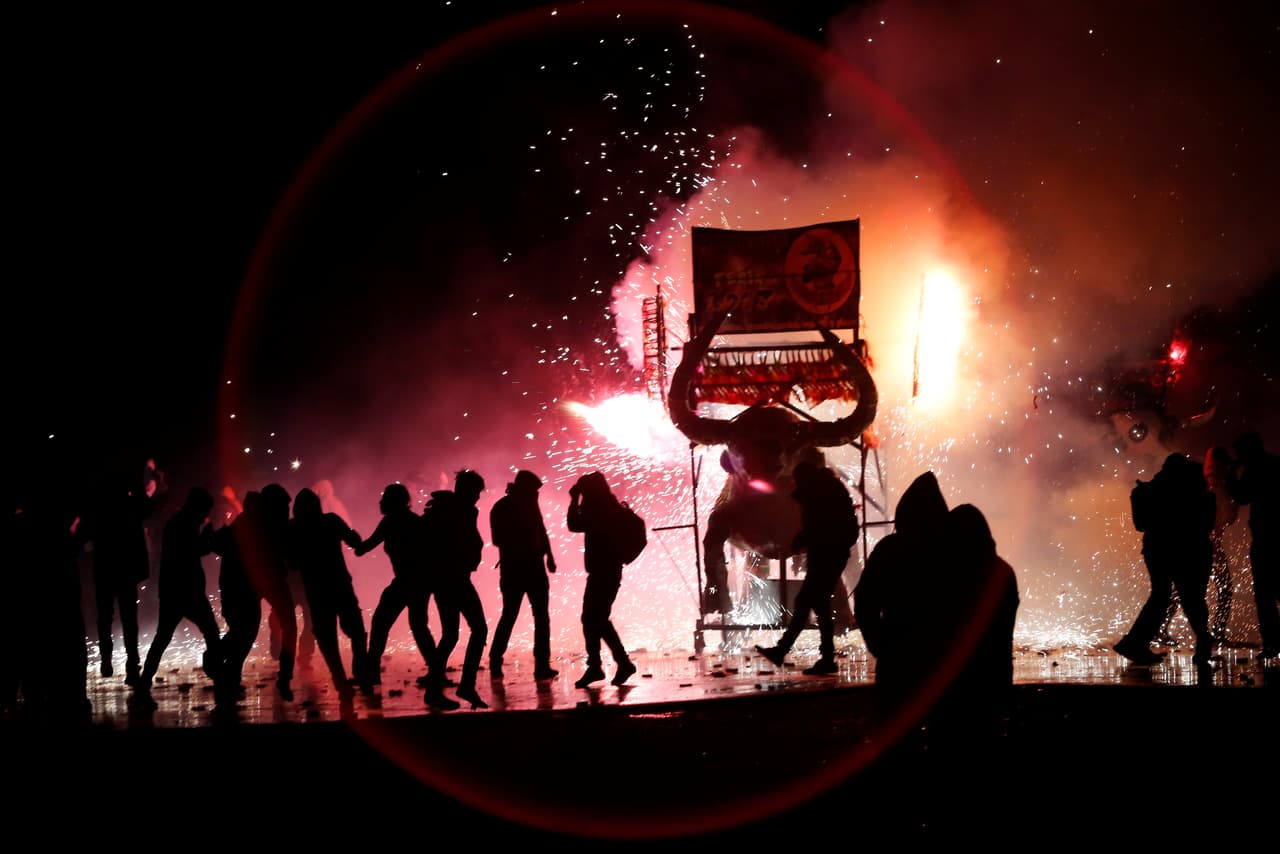 A pesar de los frecuentes accidentes que en los últimos 20 años han ocasionado la muerte de más de 60 personas y han dejado cerca de 300 heridos, la pólvora sigue siendo la principal fuente de ingresos de parte de sus residentes. Allí se generan unos 19 millones de dólares al año por esta actividad. (Reuters)