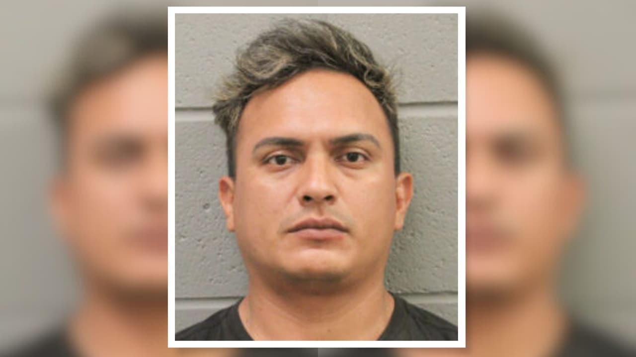 Buscan a sospechoso de apuñalar mortalmente a su exnovia y dejarla en un arroyo al sureste de Houston