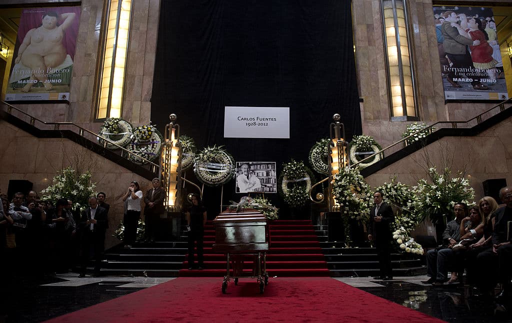 Interior del Palacio de Bellas Artes durante el funeral de Carlos Fuentes 2012.