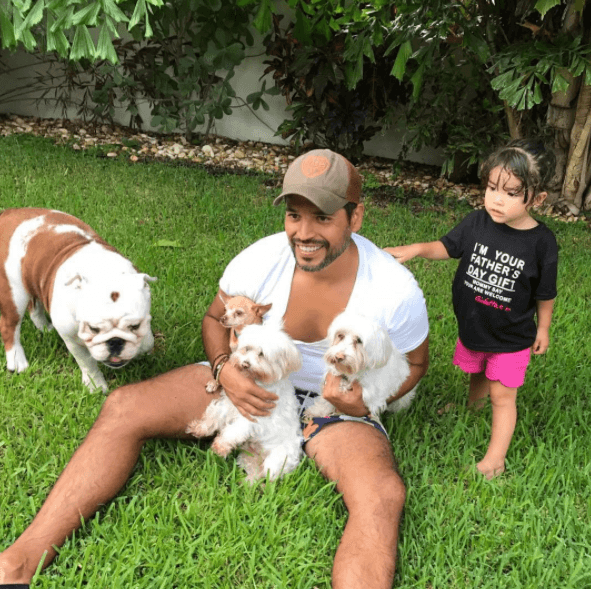 Ana Patricia bromeó al contar que su esposo Luis tuvo un Día del Padre muy perrón, obviamente con Giulietta.