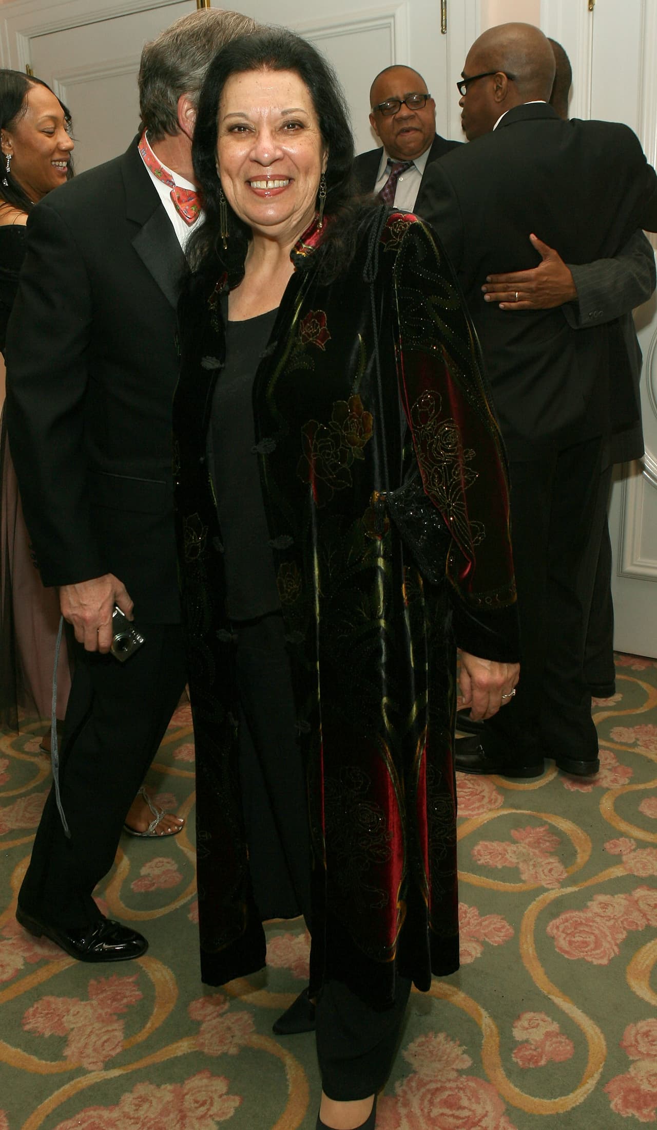 "Para mí es muy significativo que pudimos mostrar a una 
<b>mujer hispana mayor</b> que es brillante e inteligente y puede defenderse", había destacado.
<br>