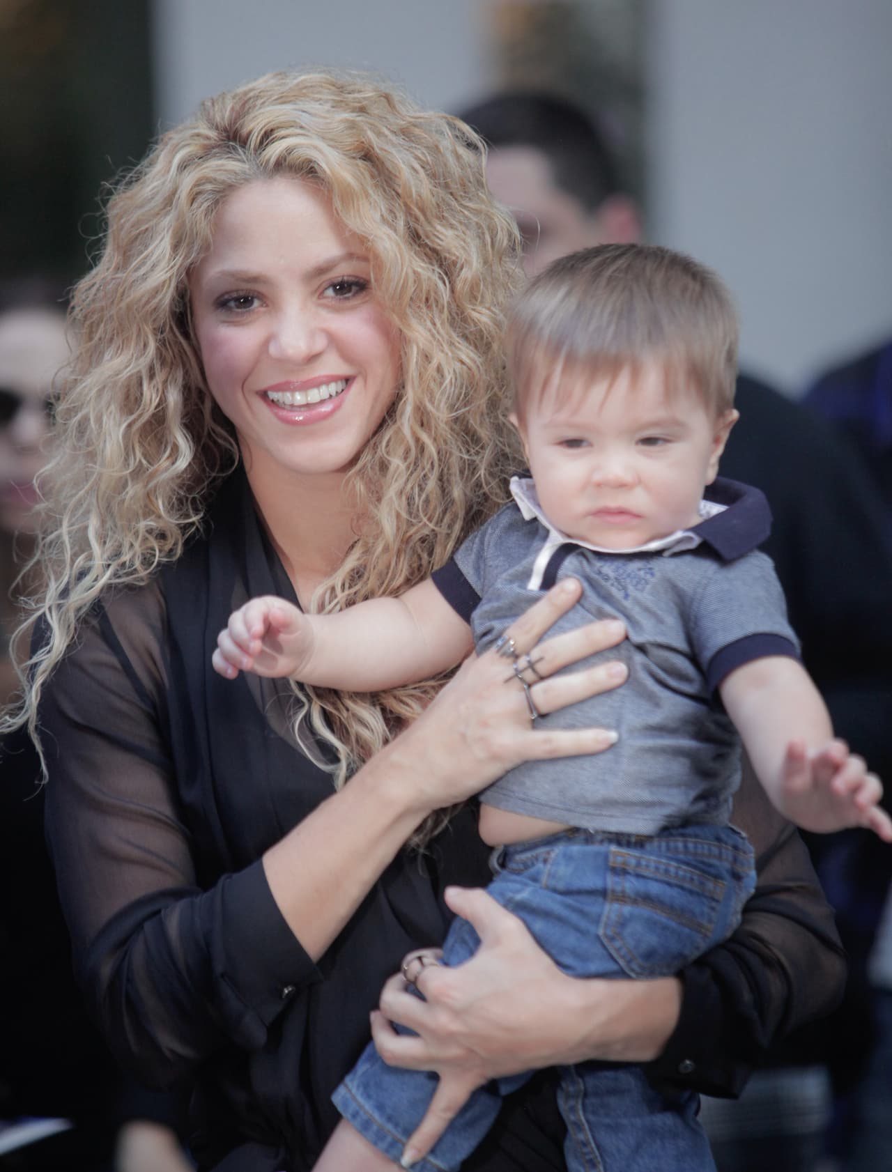 Ahora la vimos con su adorable Sasha.