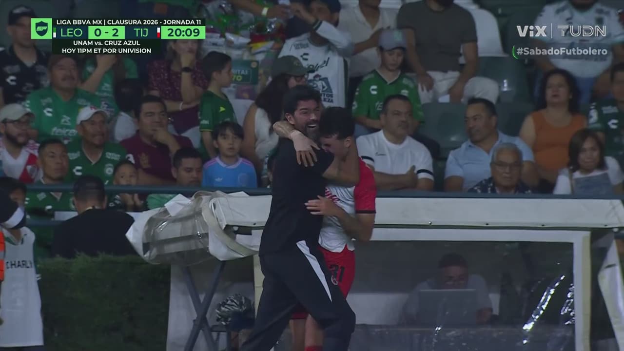 ¡Gool del ‘Loquito’ Abreu! Define de forma magistral para 0-2