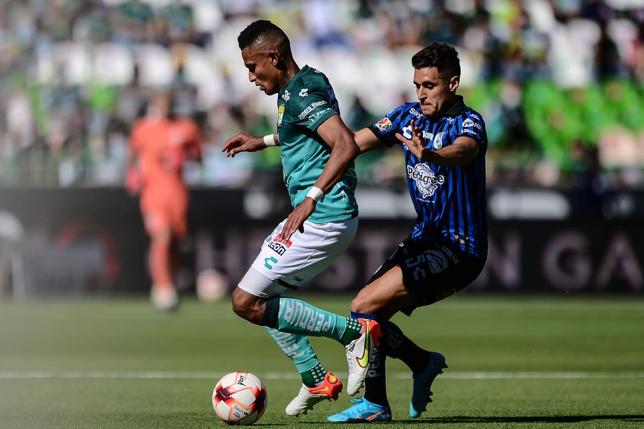 León rescata un punto ante los Gallos Blancos que no supieron aguantar la ventaja y dejaron ir la victoria.