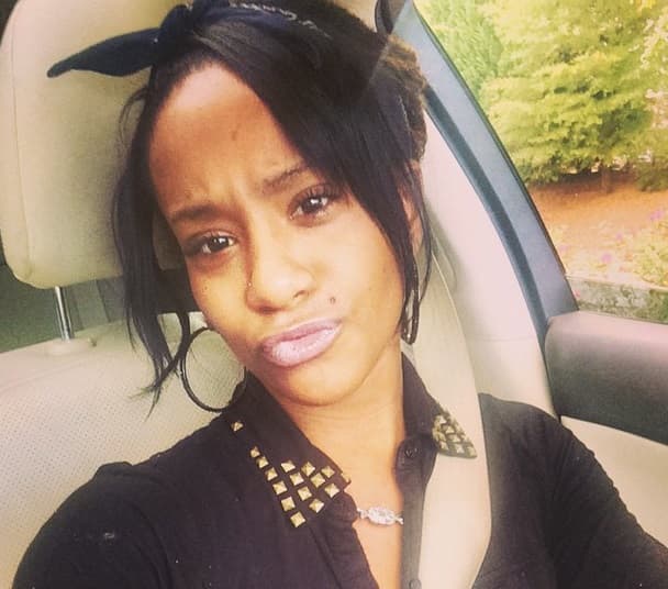 El 31 de enero de 2013 Nick Gordon y uno de sus amigos la encontraron inconsciente en la bañera.