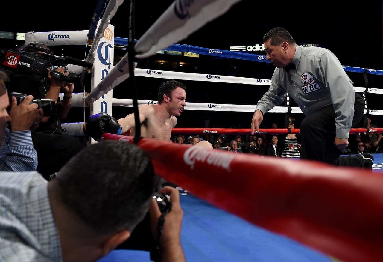 Sus multas económicas por el uso de sustancias prohibidas es de aproximadamente un millón de dólares. 
<br>