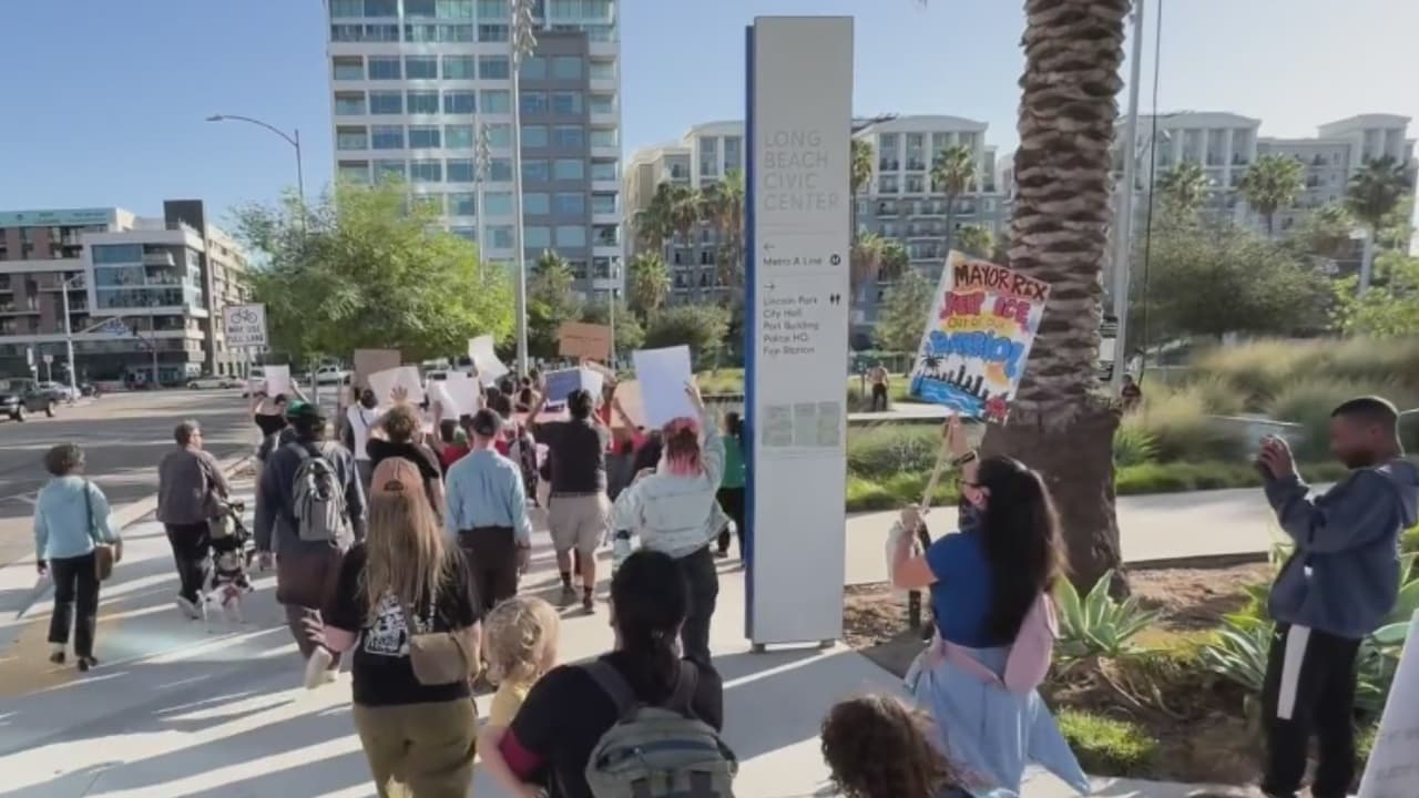 "Que no nos traten como animales": manifestantes en Long Beach exigen más protección a los inmigrantes