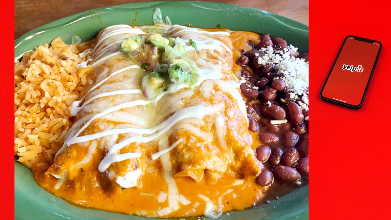 <b>6. Cocina Madrigal, Phoenix, Arizona</b>
<br>Este modesto puesto en Phoenix cuenta con más de 3,000 reseñas de 5 estrellas, por lo que se coloca en el sitio 52 de 100, siendo reconocido por sus enchiladas para mezclar y combinar, con opciones como pollo estofado con achiote, birria de carne estofada a fuego lento, champiñones silvestres y barbacoa en chile verde en primer lugar.
<br>
<br>
<a href="https://maps.app.goo.gl/2uF2LJPdgtGc9uuZ7" target="_blank">4044 S 16th St, Phoenix, AZ. </a>