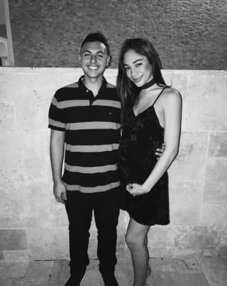 La Navidad fue muy especial para Natalia y su familia. Ella lucía bellísima.