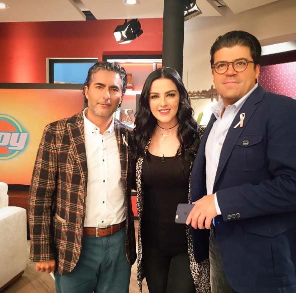 La actiz y cantante Lidia Ávila pertence a OV7, uno de los grupos de pop más exitosos de México.