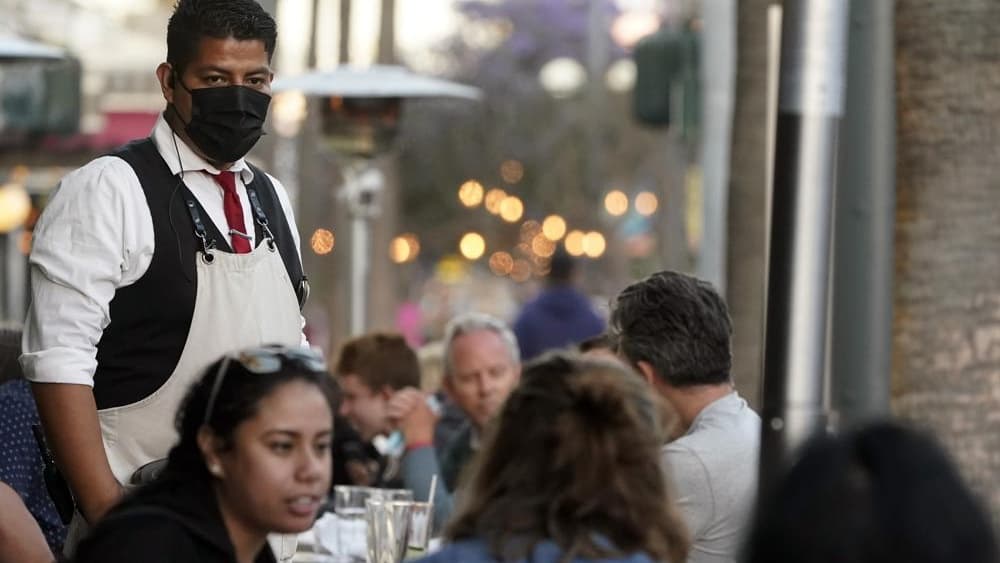 Reapertura en California: estos son los últimos cambios en las reglas para el uso de mascarillas