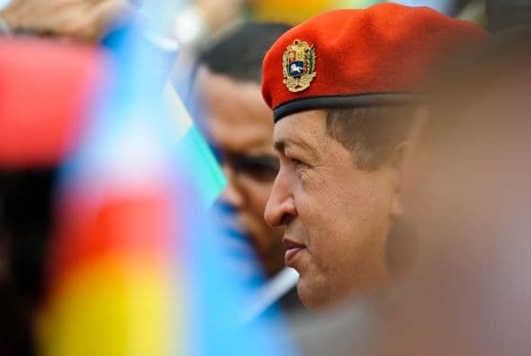 A la muerte del General Muller Rojas, Chávez dijo que ``Vaya qué de noticias en estos días. Ha muerto ahora mi general Muller. Pues que toquen la Diana... mil cornetas y que redoblen mil tambores!''