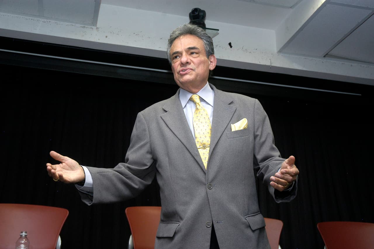 "Entonces me imagino que fue ahí donde perdió peso, pero fue lo único que yo le noté de las últimas veces que lo he visto".
<br>