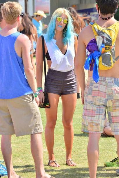 El festival de Coachella cerró su edición 2014 con los más divertidos estilos y hasta con tono tradicional y espiritual. Esta galería lo demuestra desde conejos de pascua, súper héroes y hasta celebridades irreconocibles. ¿Quieres ver más?: Las fotos que no te puedes perder