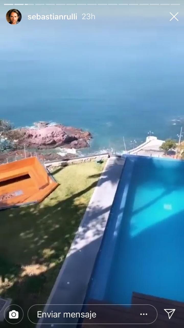 Espinoza 
<b>viajó a las playas de Mazatlán-Sinaloa</b>, al norte de México, para grabar algunas escenas, interpretando su personaje, llamado ‘Vanessa’.