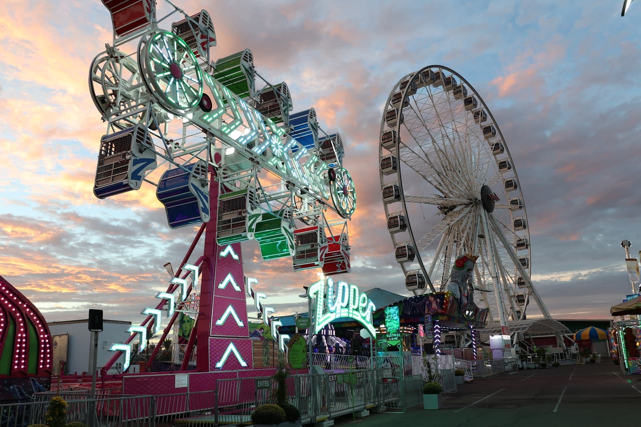 Con el lema “140 años de diversión”, se anunció la edición 
<b>2024 de la Feria Estatal de Arizona</b>, la cual inició en 1884 como una feria territorial, y desde 1905 se estableció en su recinto actual.