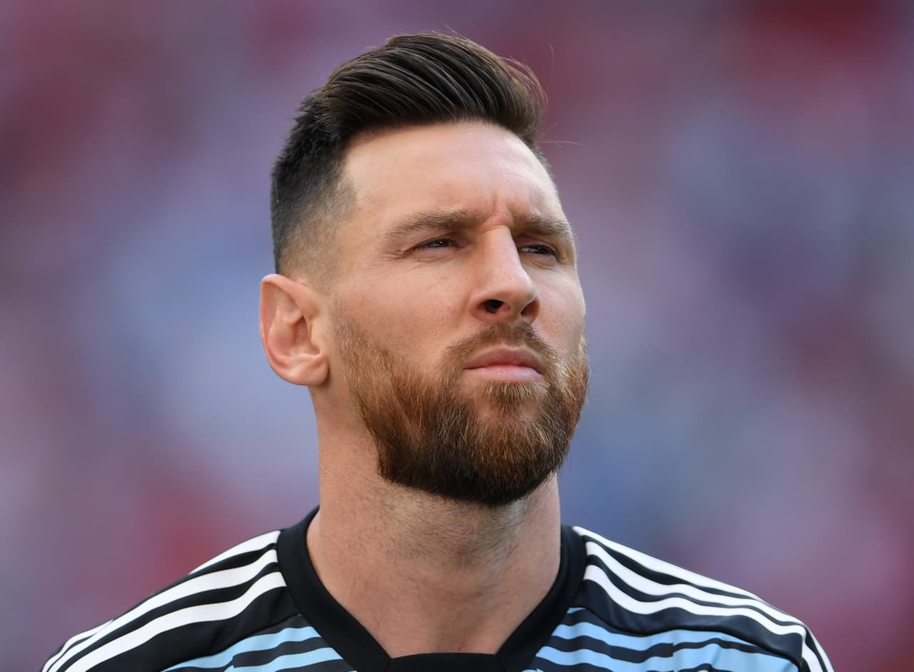 Así encaró su último juego en la Copa del Mundo ante Francia en los octavos de final, con el cabello más corto y la barba un poco más arreglada.