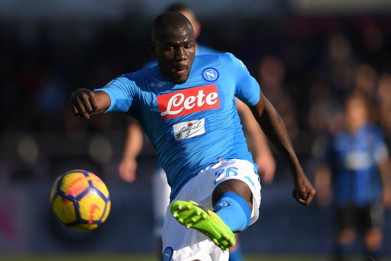 Serie A sanciona al Atalanta por cánticos racistas contra Koulibaly