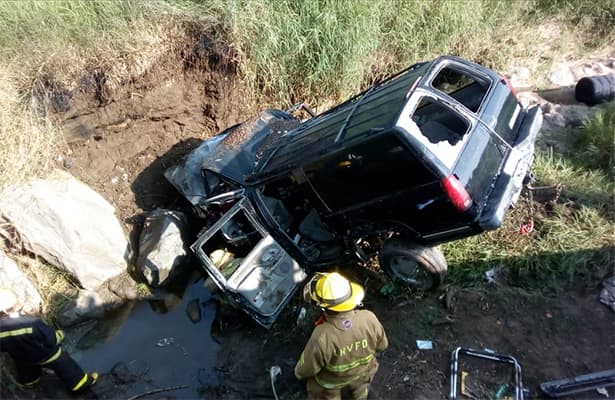 El 15 de julio de 2018, la camioneta de la
<b>banda 'La Trilladora'</b> perdió el control y se volcó en una carretera de Jalisco, México dejando seis muertos al instante y seis heridos más, tres de ellos de gravedad.
