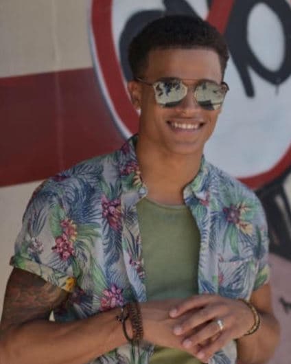 Christian siempre tiene una sonrisa, quizá por eso gana su lista de seguidores aumenta.