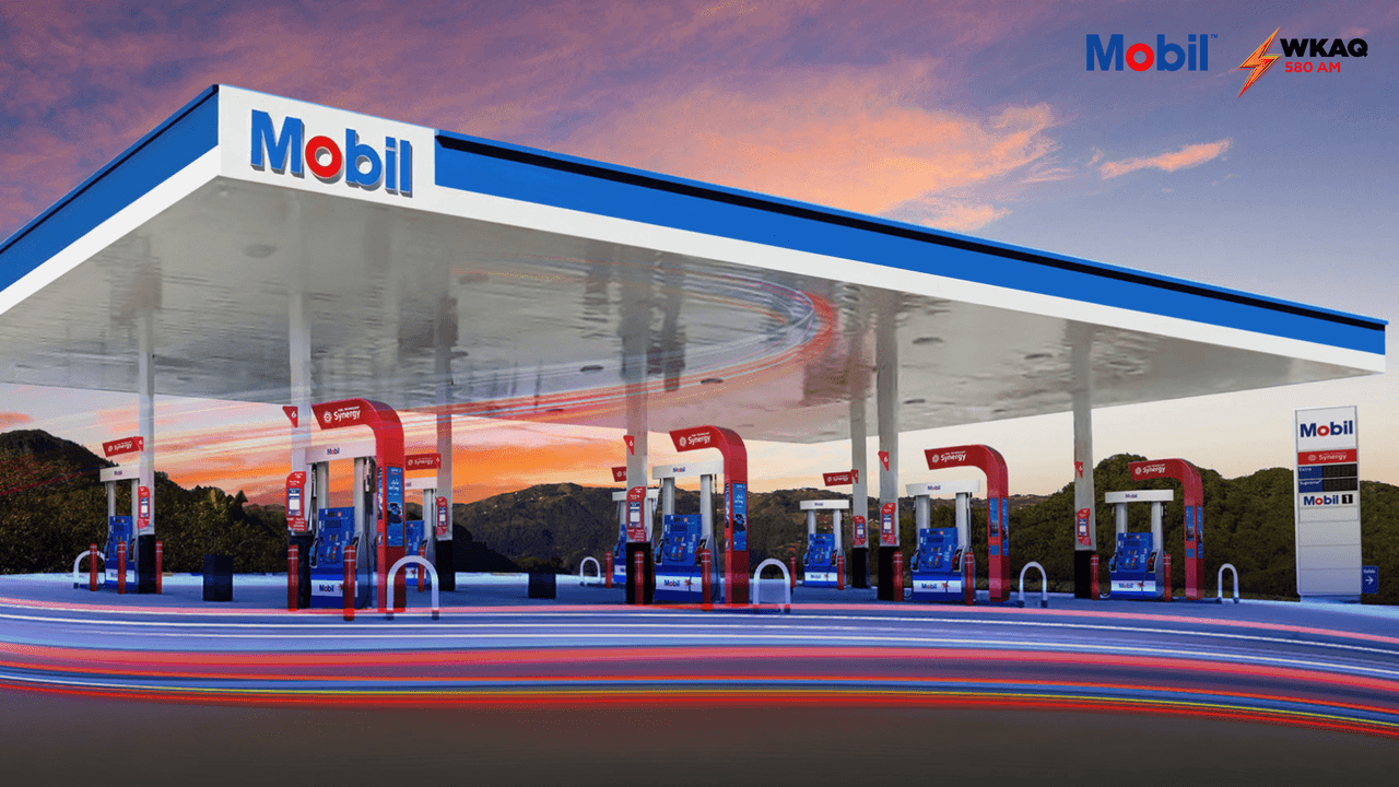 WKAQ 580 AM regala certificados de gasolina MOBIL 
