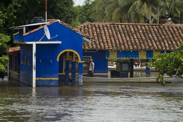 Como él, cerca de un millón de mexicanos han sido afectados por una temporada de lluvias que el gobierno califica como la más fuerte desde que hay registros y que deja también 25 muertos.