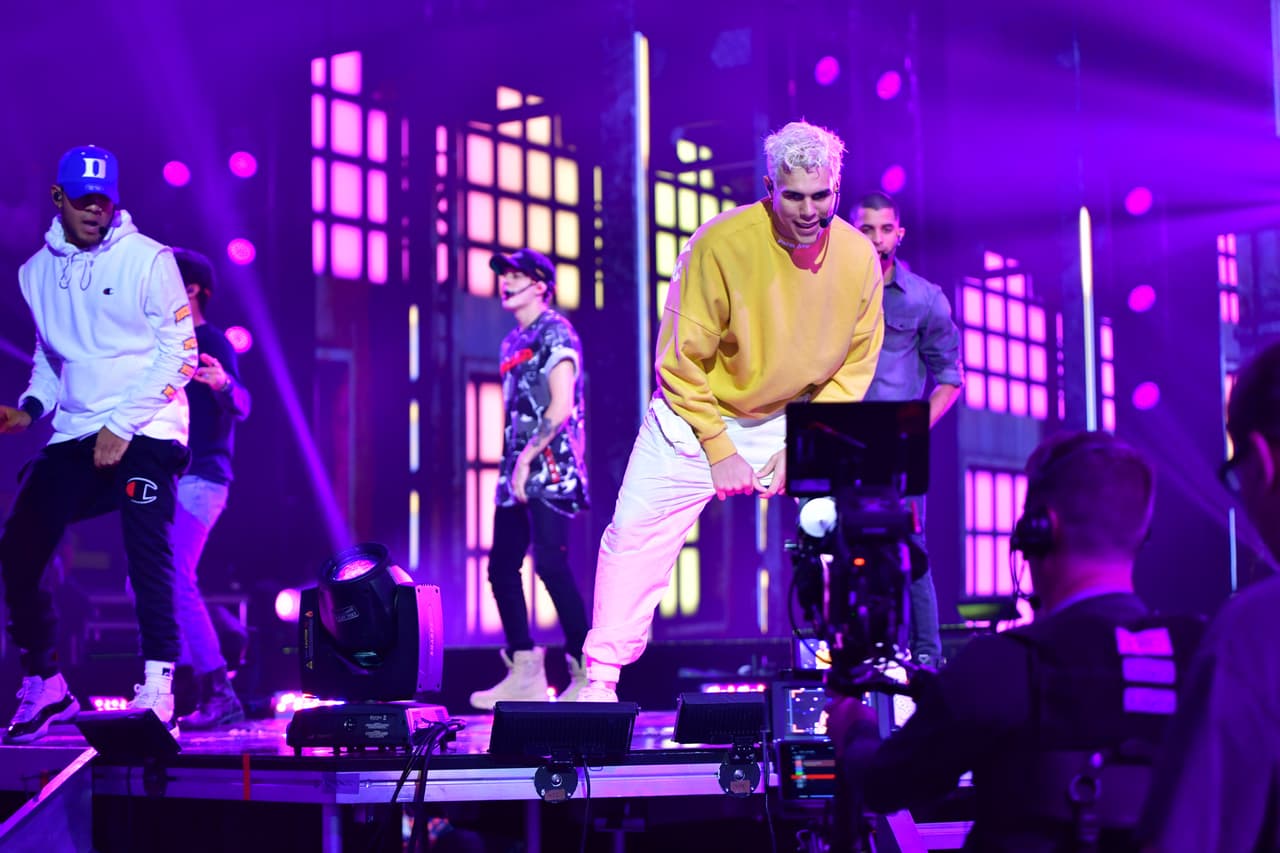 En este día de prácticas, quienes recién estrenaron su sencillo y video 'De Cero' cautivaron no solo por la forma en que bailaron y cantaron sobre el escenario.