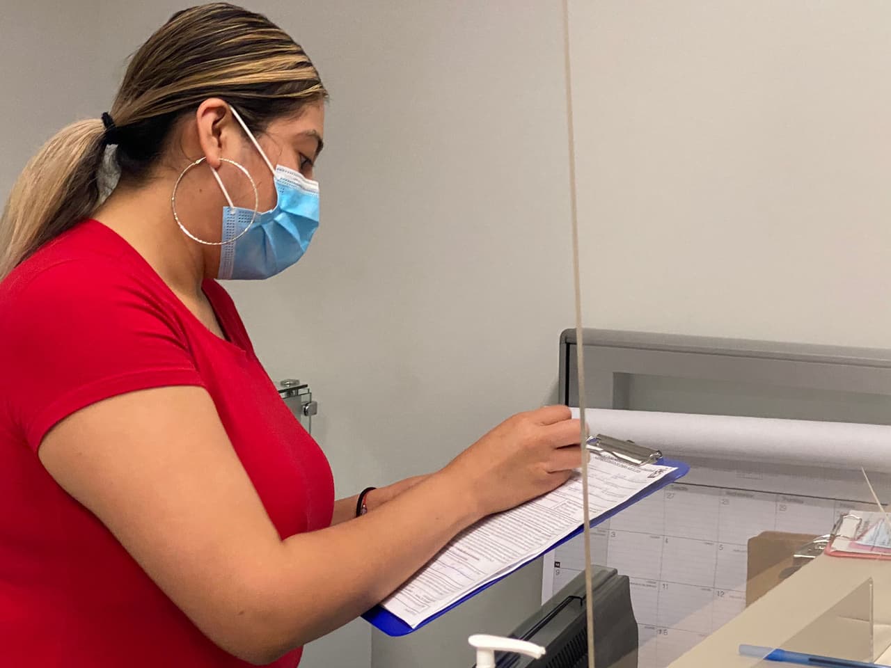 Los interesados pueden aplicarse la vacuna Pfizer (las 2 dosis) de lunes a viernes de 9 am a 2 pm.