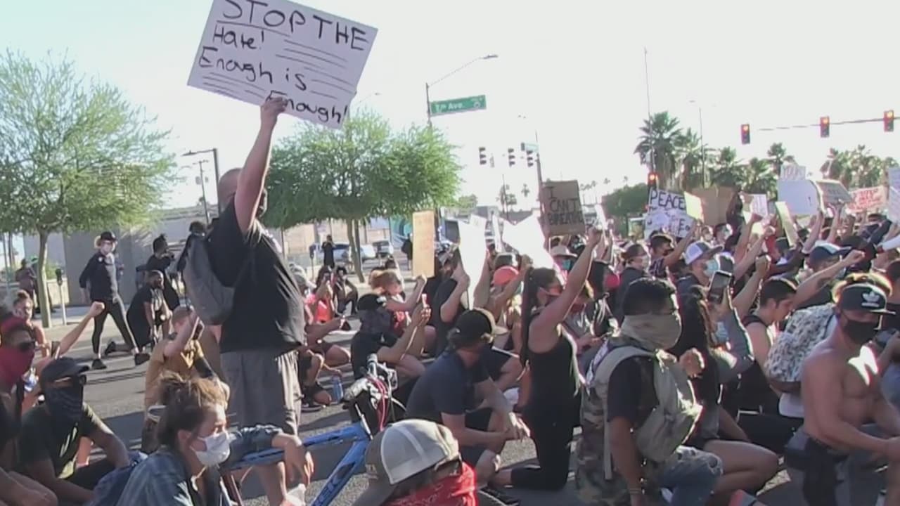 No hubo arrestos en el quinto día de manifestaciones en Phoenix