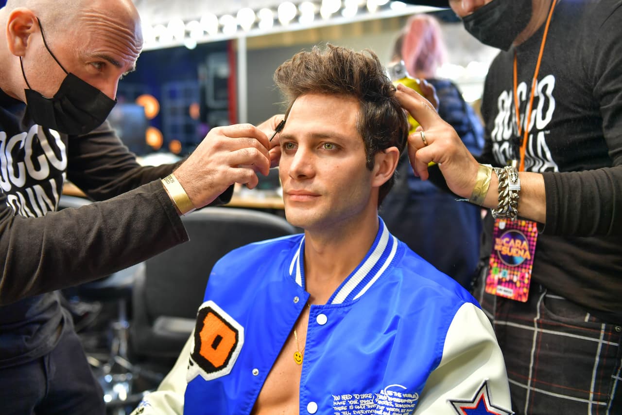 Por último, tuvimos a 
<b>Gabriel Coronel</b>, participante de la primera temporada de Tu Cara Me Suena.