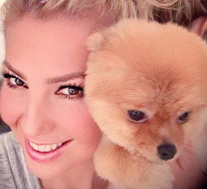 Ella es su perrita Amorcito Love. ¿Y tú tienes mascotas?