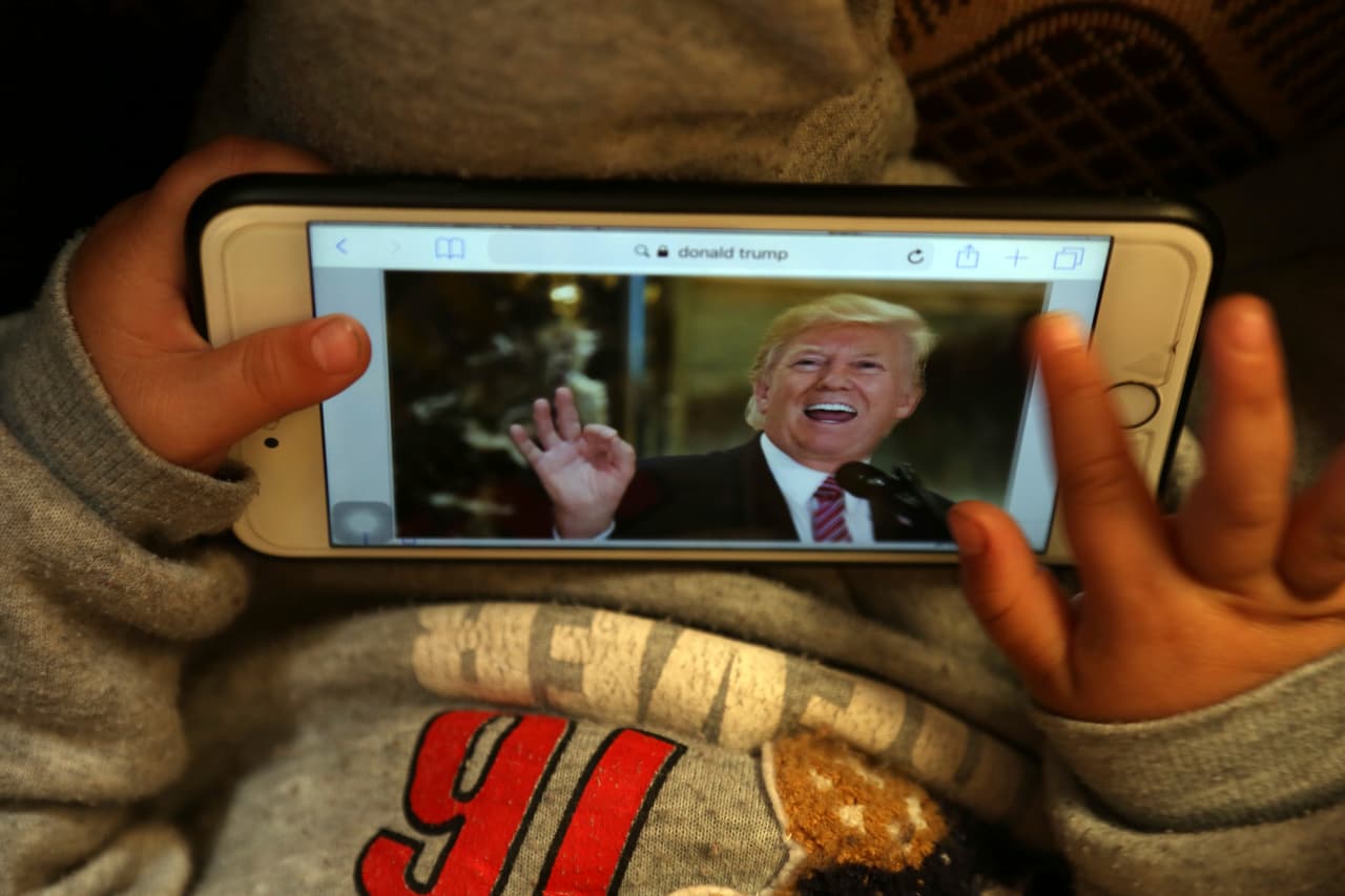 La actividad física es crucial para el desarrollo intelectual del niño y exponerlo a pantallas electrónicas desde muy temprana edad puede ser contraproducente, según la OMS.