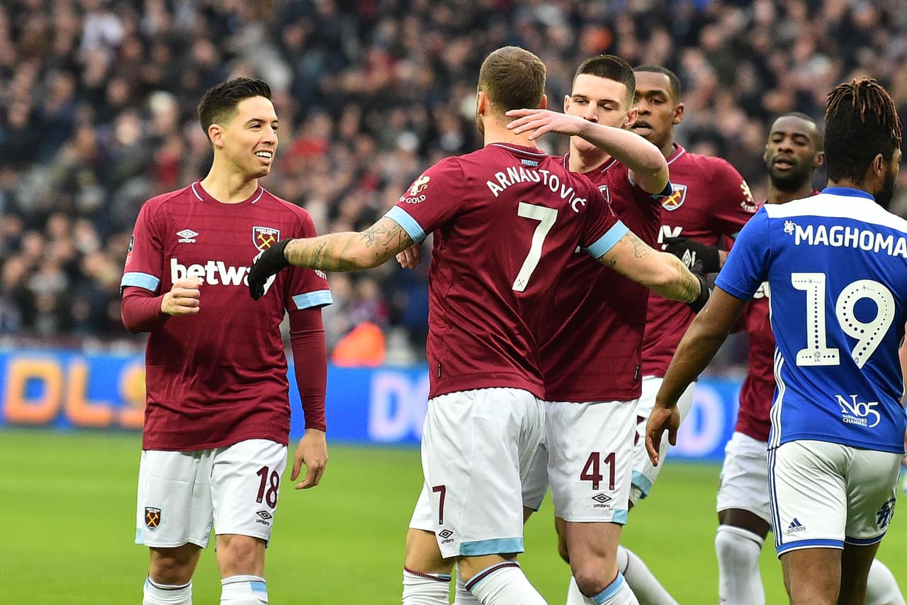 Aprovechó un rebote del portero y con poco impuslo pudo acomodarse para celebrar su octavo tanto de la temporada.