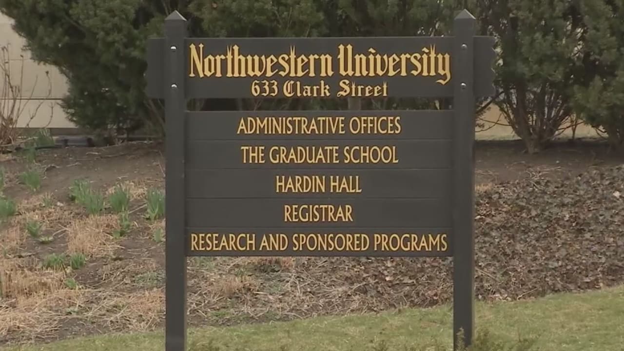 Escándalo en Universidad de Northwestern continúa: Jugadora de voleibol también demandará