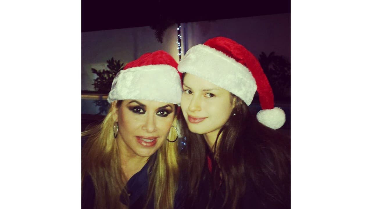 Dulce y su hija Romina.