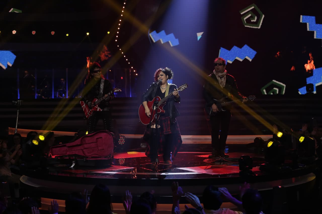 Sandra demostró de nuevo su espíritu guerrero cantando 'What's Going On'.