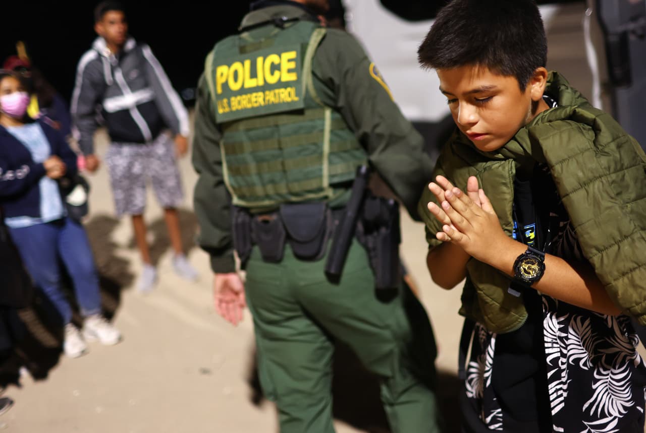 La mayoría de detenciones en la frontera son de migrantes que cruzan repetidamente, revela informe