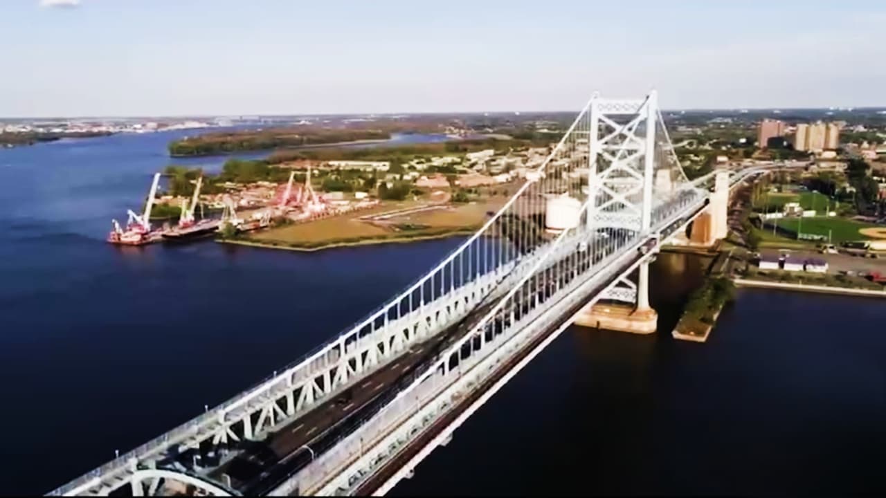 El puente Benjamin Franklin que conecta a Candem con Filadelfia celebra su centenario con un evento conmemorativo