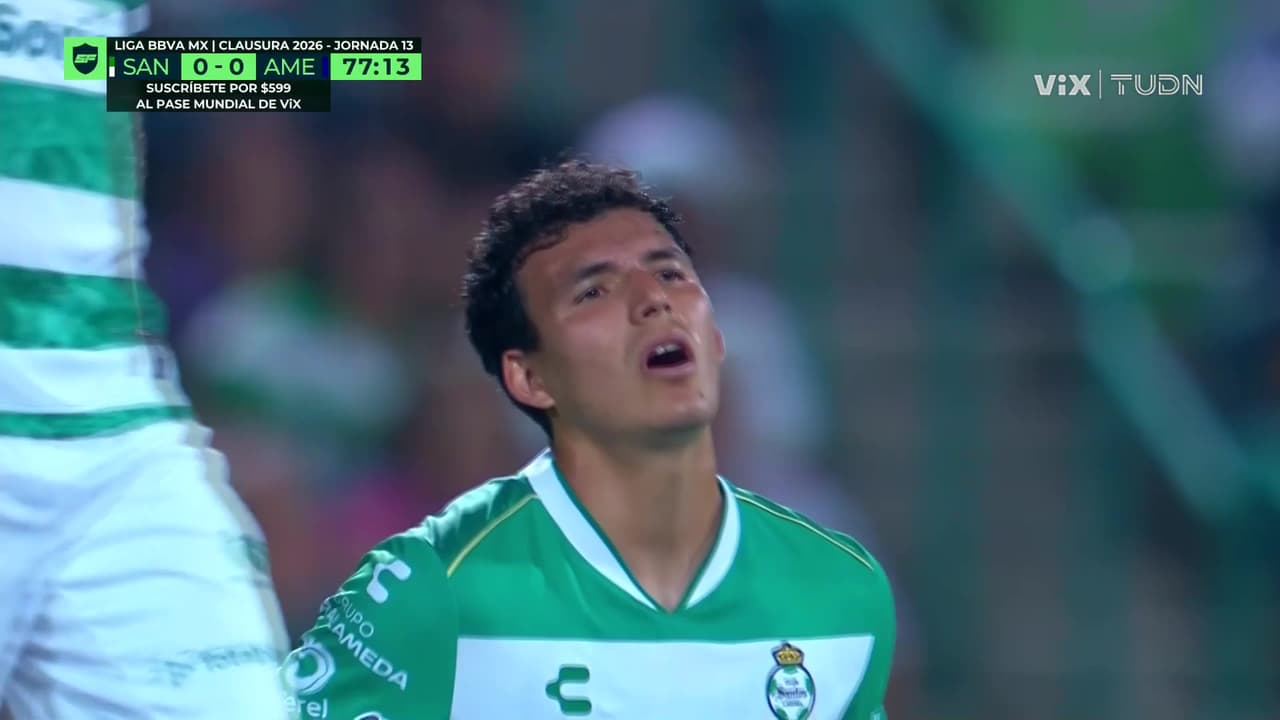 ¡Esta es la roja más clara de todo el torneo! Aquí la expulsión de Kevin Picon