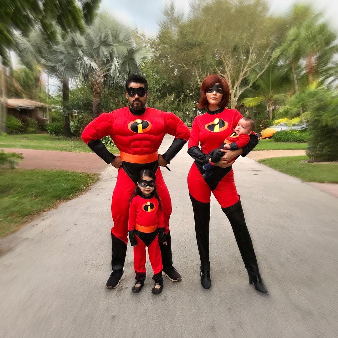 Ana Patricia ha formado una familia ‘increíble’. Pronto te diremos cómo fue la primera vez en Disney de Gael, quien en julio de este 2019 cumplirá su primer año.
<br>