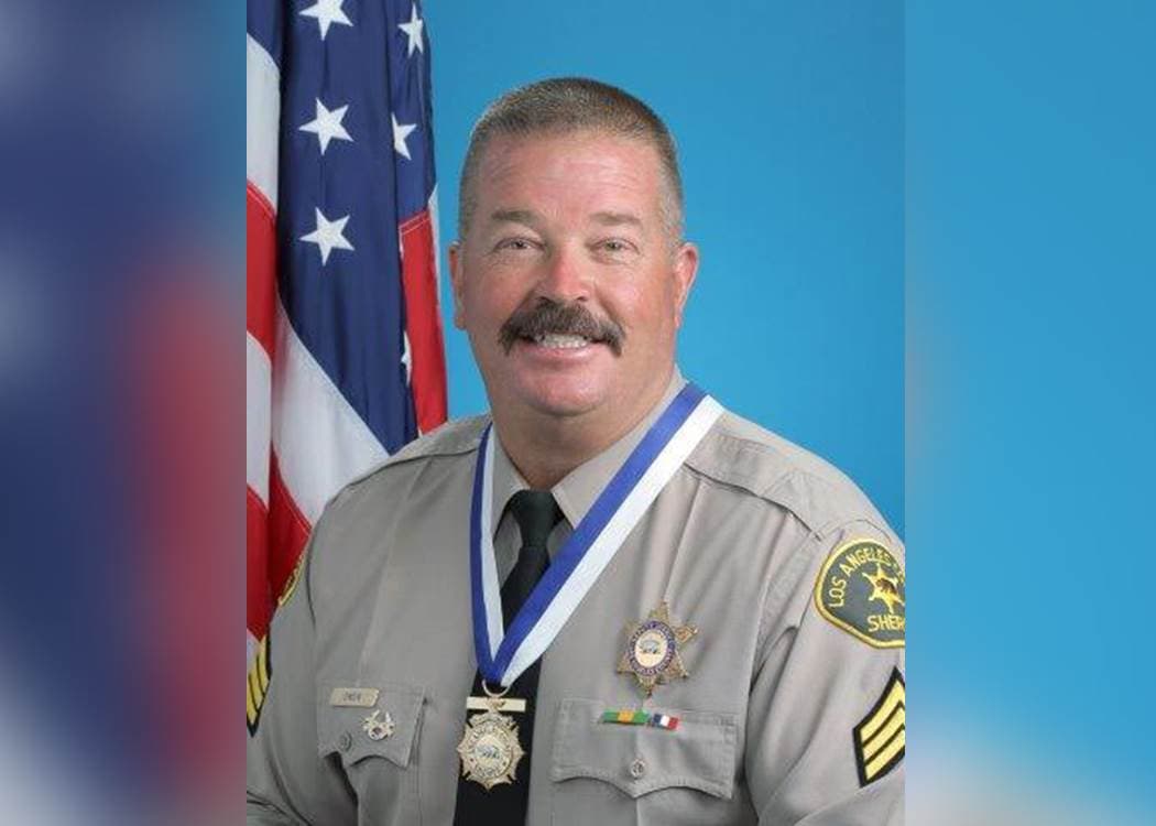 Fallece un sargento del Sheriff de Los Ángeles tras ser tiroteado en Lancaster