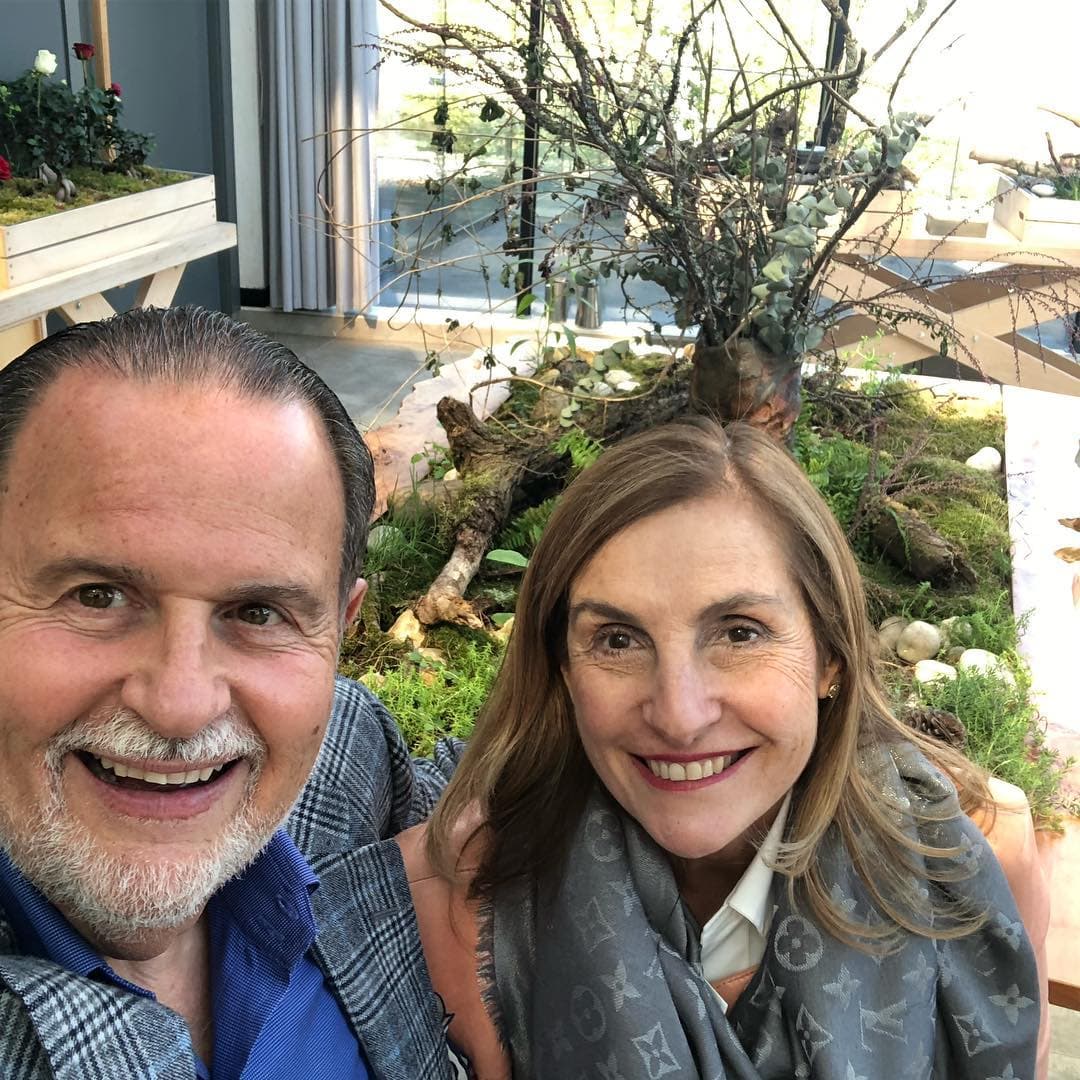 El carismático presentador aprovechó su cumpleaños para viajar junto con su esposa Millie a España y disfrutar de unos días de vacaciones.