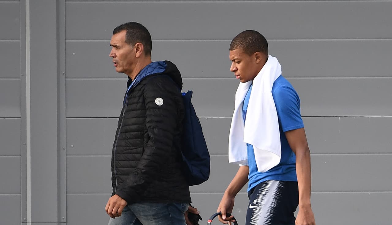 Mbappé prende las alarmas en Francia