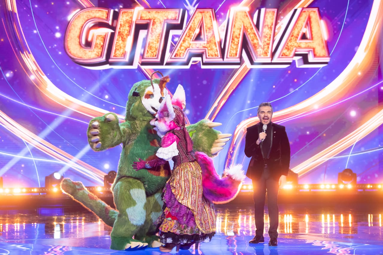 Entonces, el último semifinalista sería decidido por votación también, entre Androide y Perezoso, mientras que el perdedor se tendría que quitar su máscara.