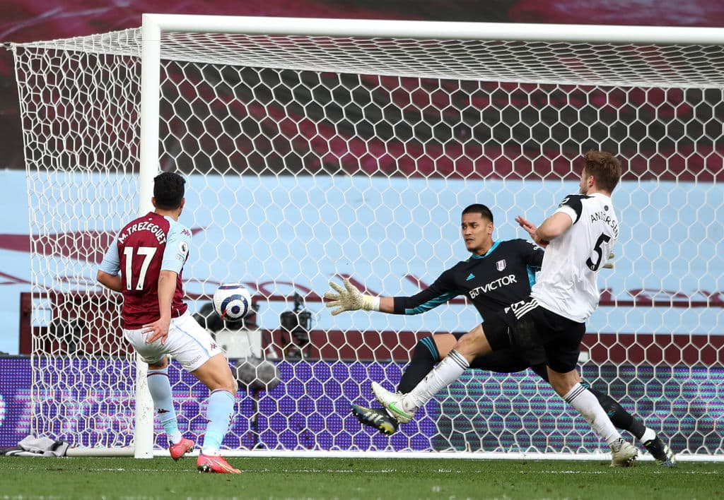 Aston Villa remonta y se lleva el partido ante Fulham, quien está en la zona del descenso en la Premier League. Aleksandar Mitrovic le daba la victoria parcial a su equipo, pero el doblete de Trézéguet y el remate de Ollie Watkins le dieron el triunfo final a los 'Villans' durante la Jornada 30.
