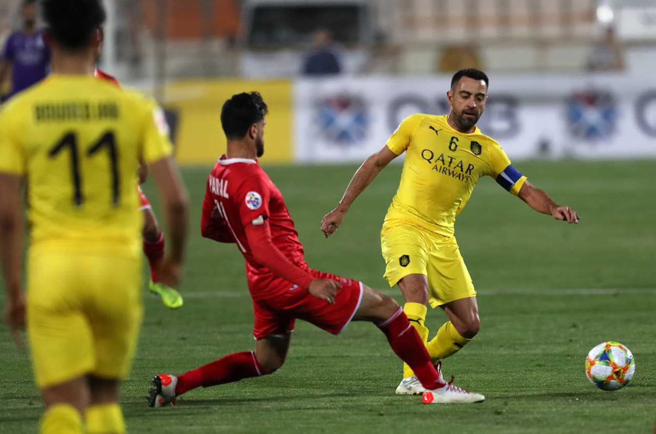 Xavi Hernández a Al-Saad – surgido en La Masía del Barcelona, Xavi se convirtió en ícono y leyenda del equipo blaugrana pero al final de su carrera optó por darle alegrías al equipo Al-Saad de Catar y después de cuatro años ahí ‘colgó sus botines’.