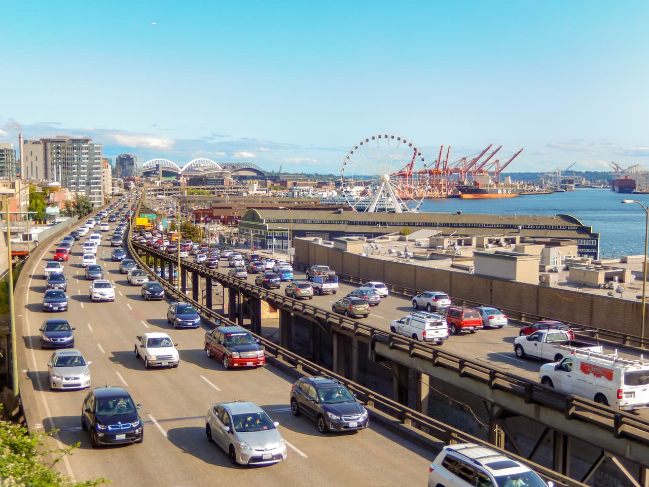 <b>Washington | </b>Precio promedio de la gasolina regular: $5.543
<br>
<br>Precio promedio de la gasolina 'mid-grade': $5.736
<br>
<br>Precio promedio de la gasolina 'premium': $5.915
<br>
<br>Precio promedio del diesel: $6.196