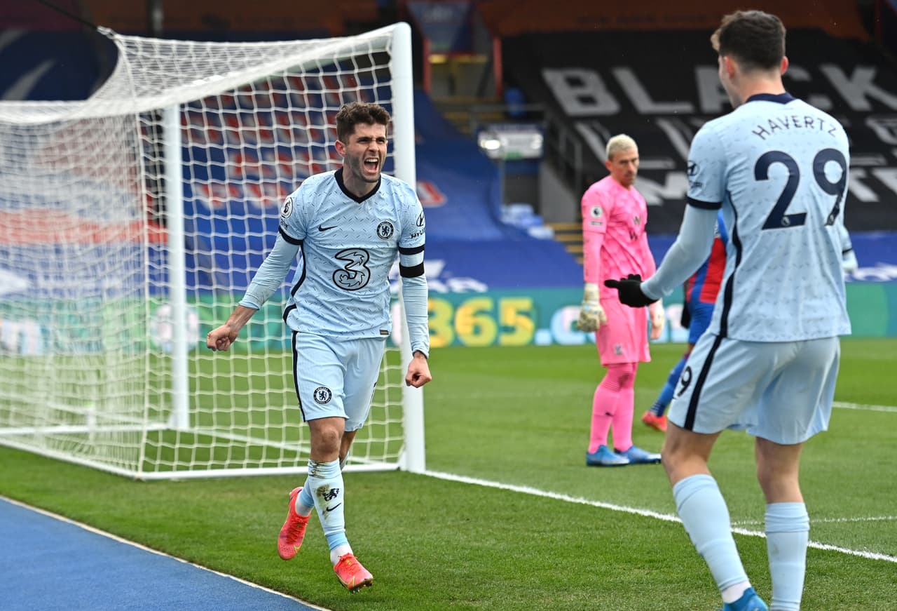 Anotaría después otro gol a los 78 minutos cuando pondría el cuarto gol del Chelsea.
<br>