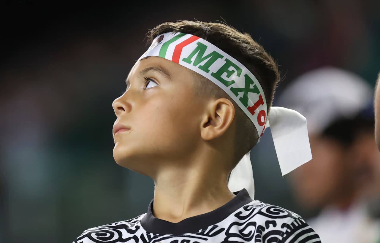 Sin dejar de alentar en ningún instante.
<br>