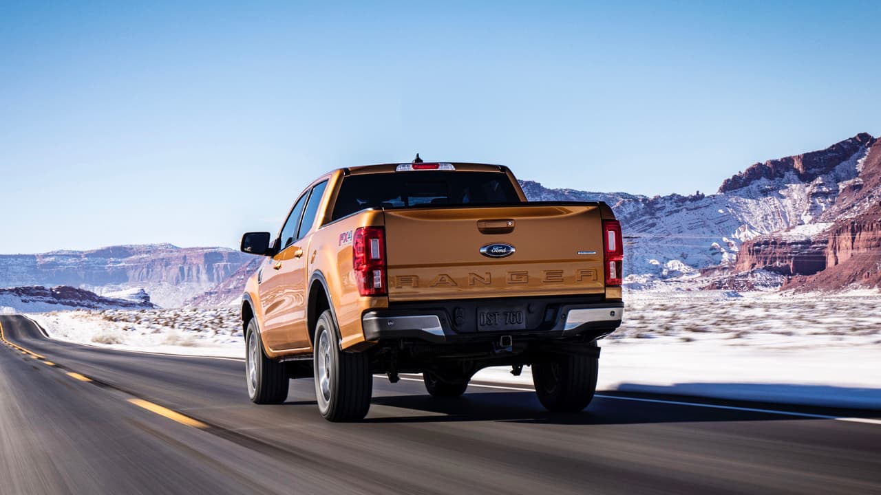 Dispondrá de un paquete
<b> FX4 Off-Road</b> con llantas mejoradas, amortiguadores y suspensión todoterreno. También incluye el Terrain Management System con cuatro modos disponibles: normal, nieve, barro y arena.